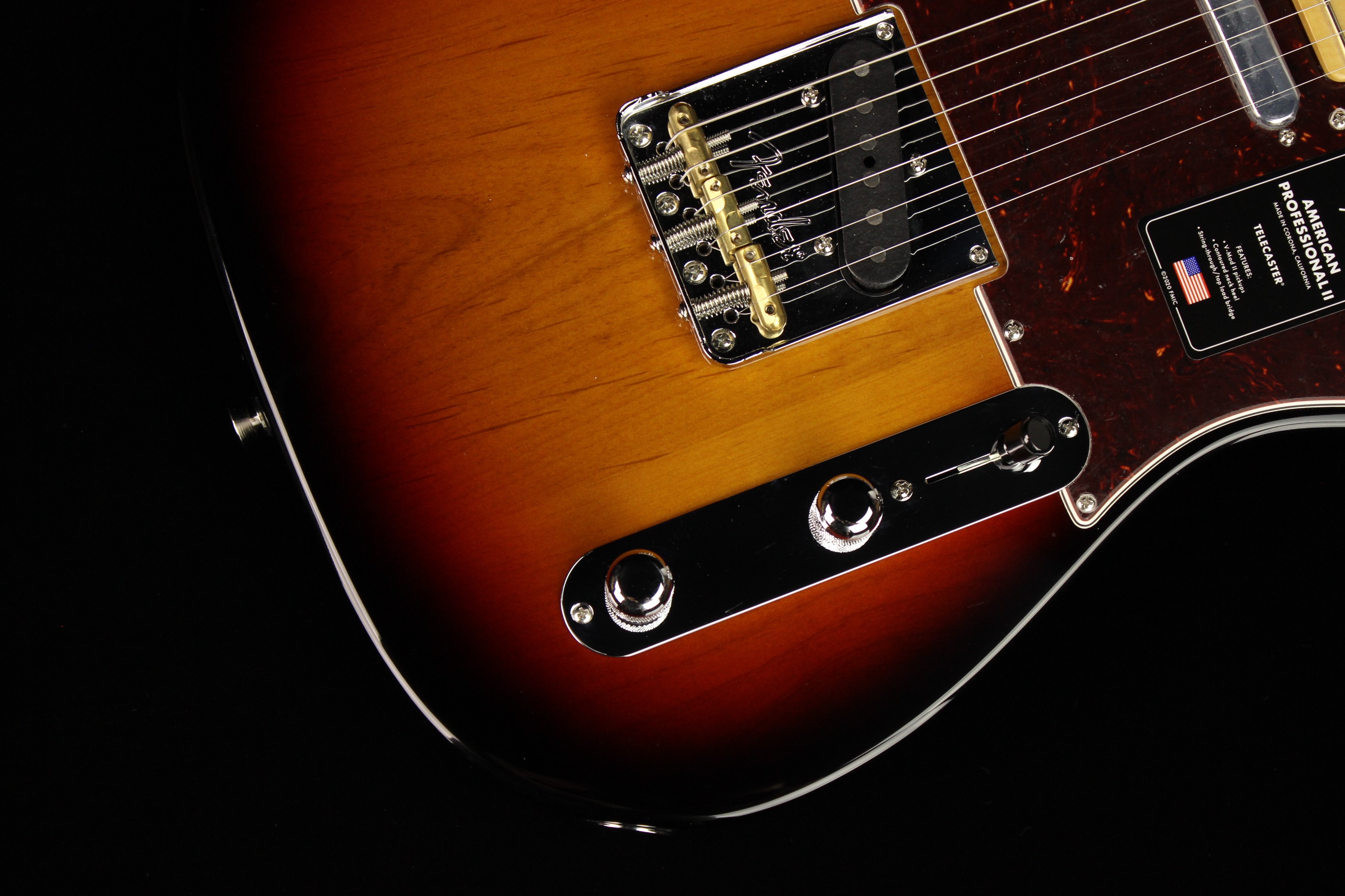 Fender American Professional II Telecaster 3-Color Sunburst (SN 