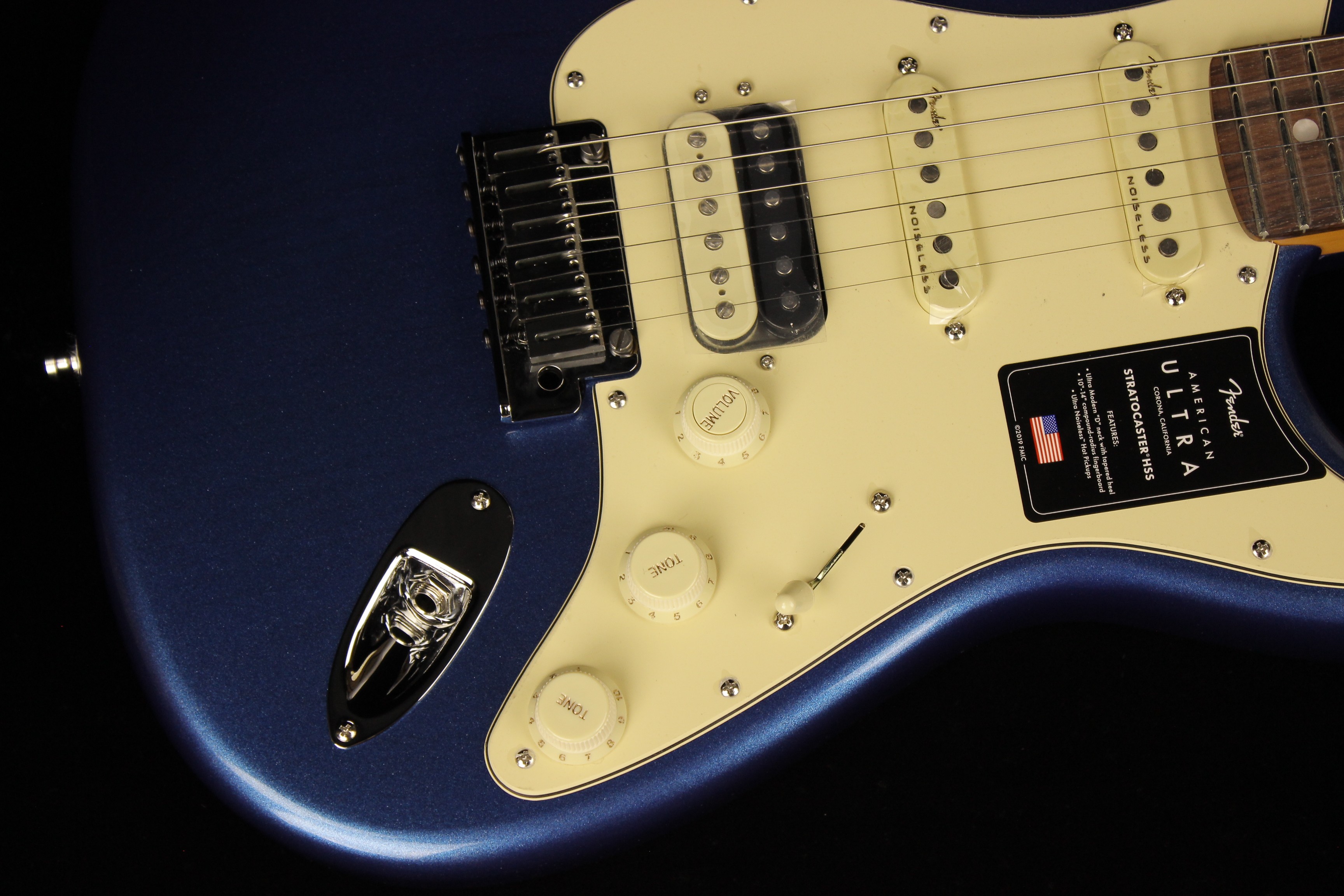 Fender American Ultra Stratocaster HSS Cobra Blue (SN 