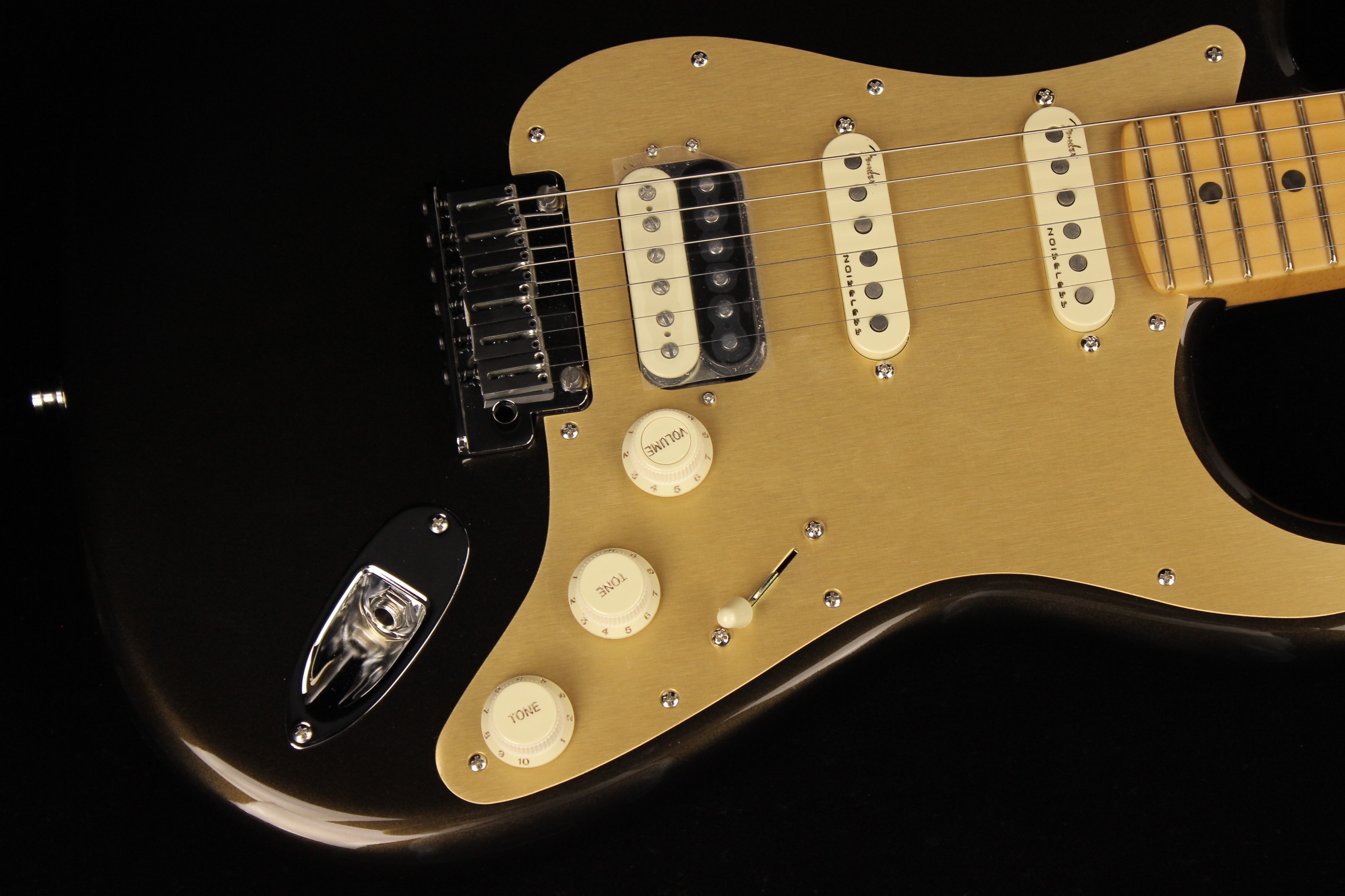 Fender American Ultra Stratocaster HSS Texas Tea (SN: US23007209) | Gino  Guitars