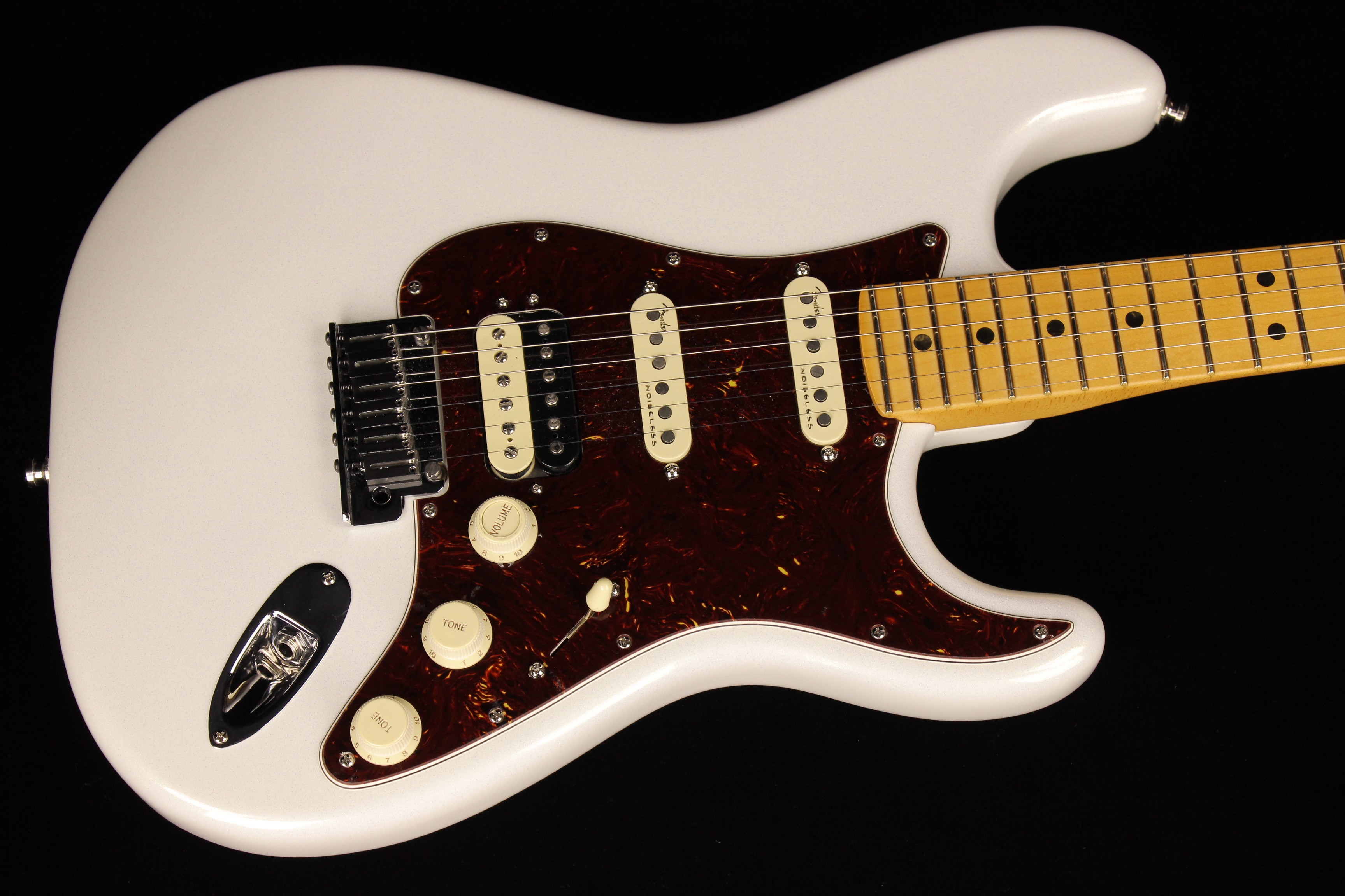 fender american ultra hss stratocaster