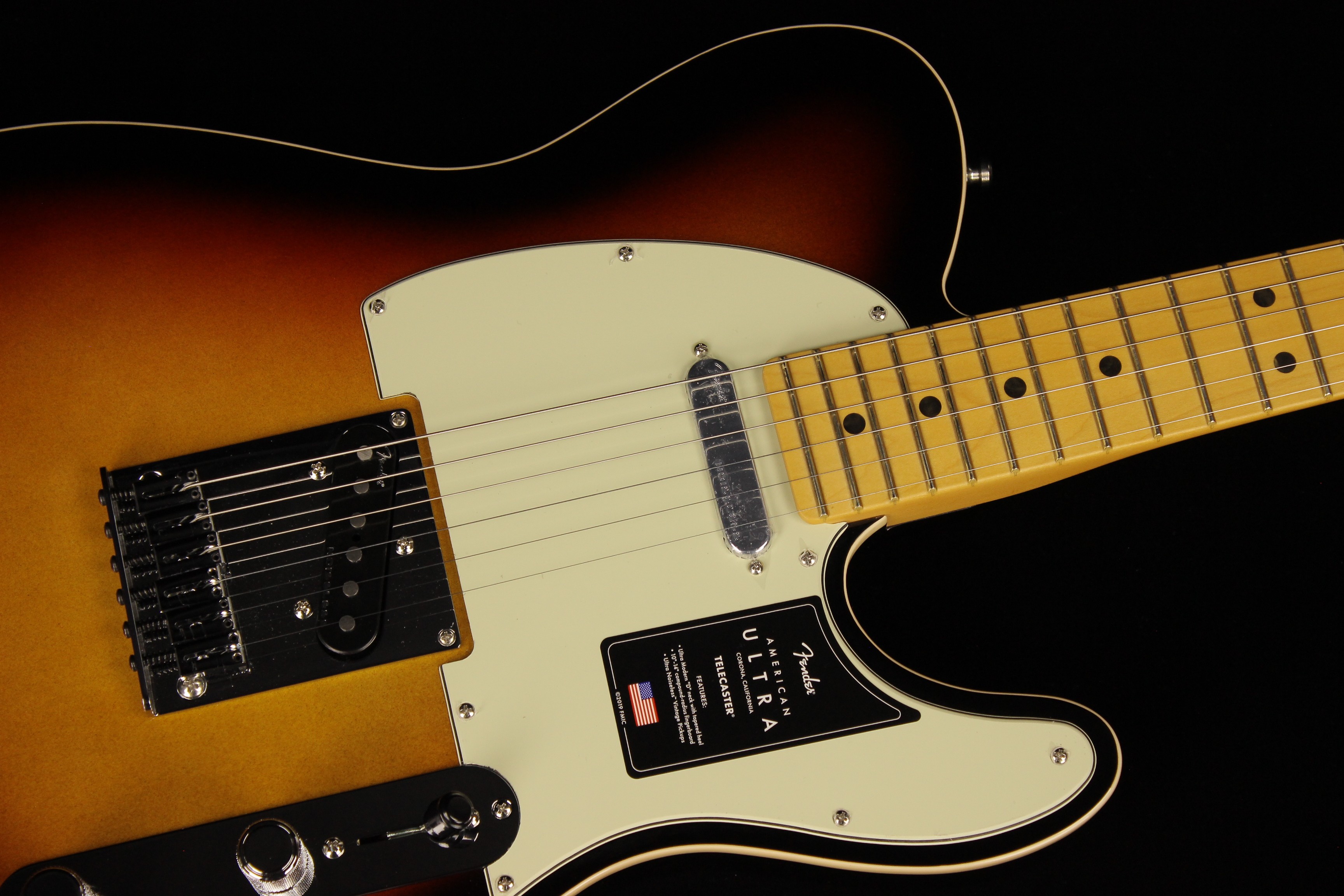 Fender American Ultra Telecaster Ultraburst (SN: US22027071 