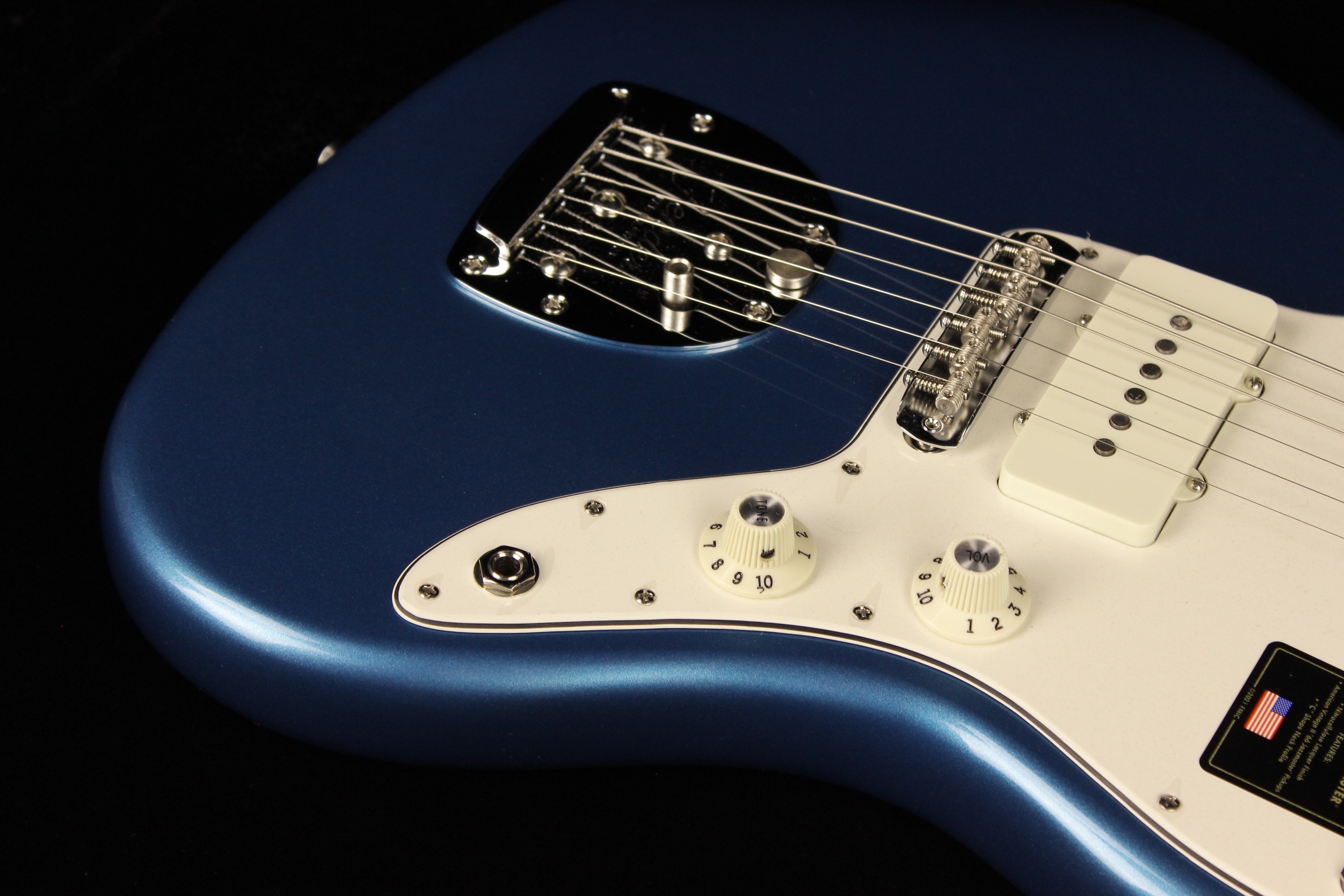 Fender American Vintage II 1966 Jazzmaster Lake Placid Blue (SN: V2214950)  | Gino Guitars