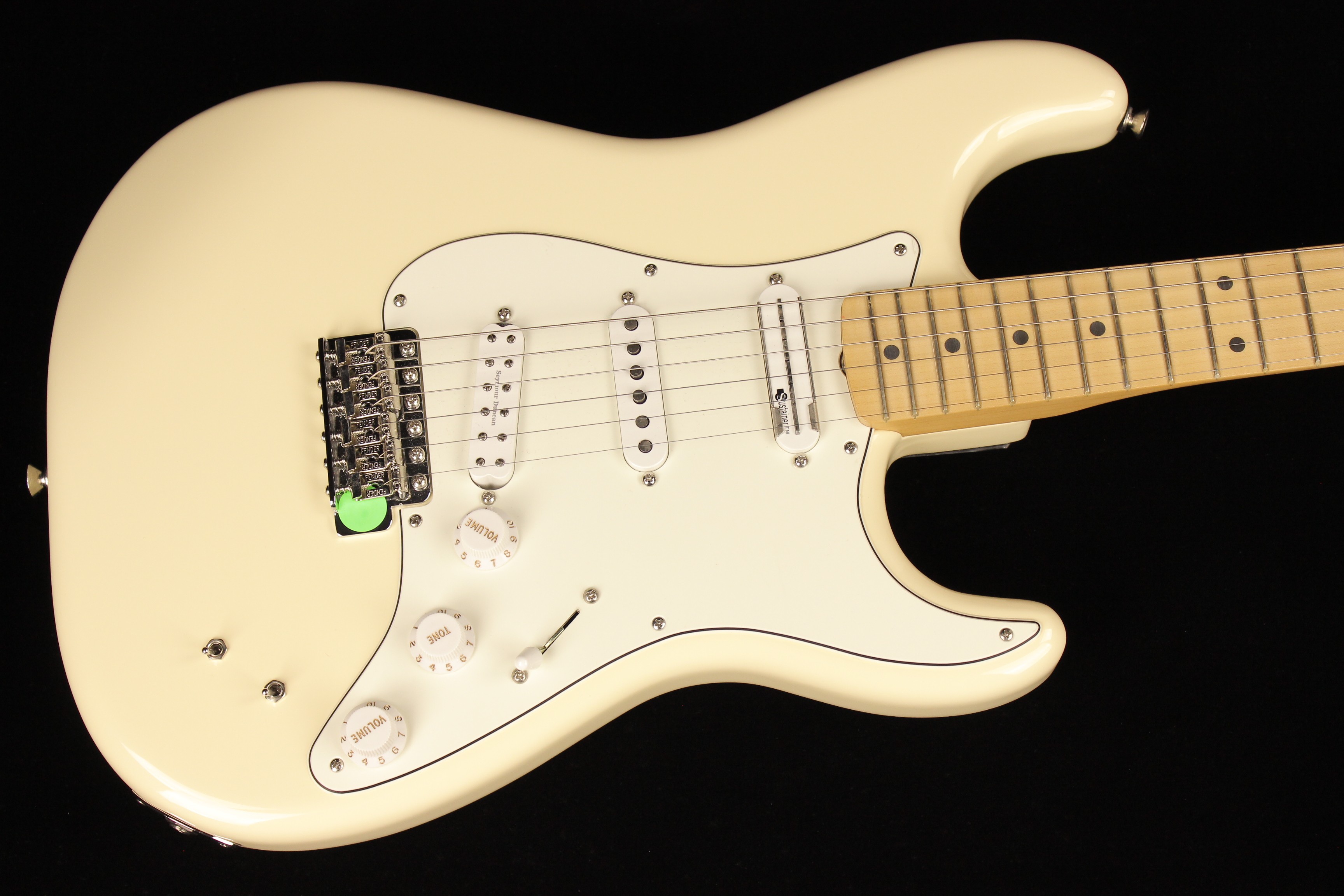 White stratocaster deals