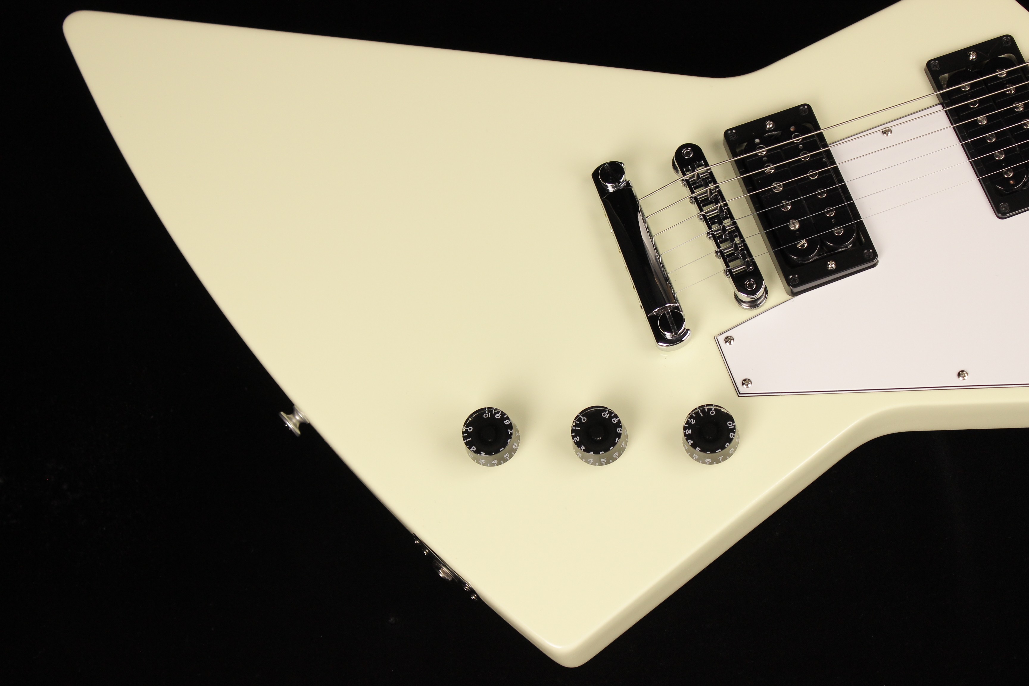 Gibson 70's Explorer Classic White (SN: 234530081) | Gino Guitars