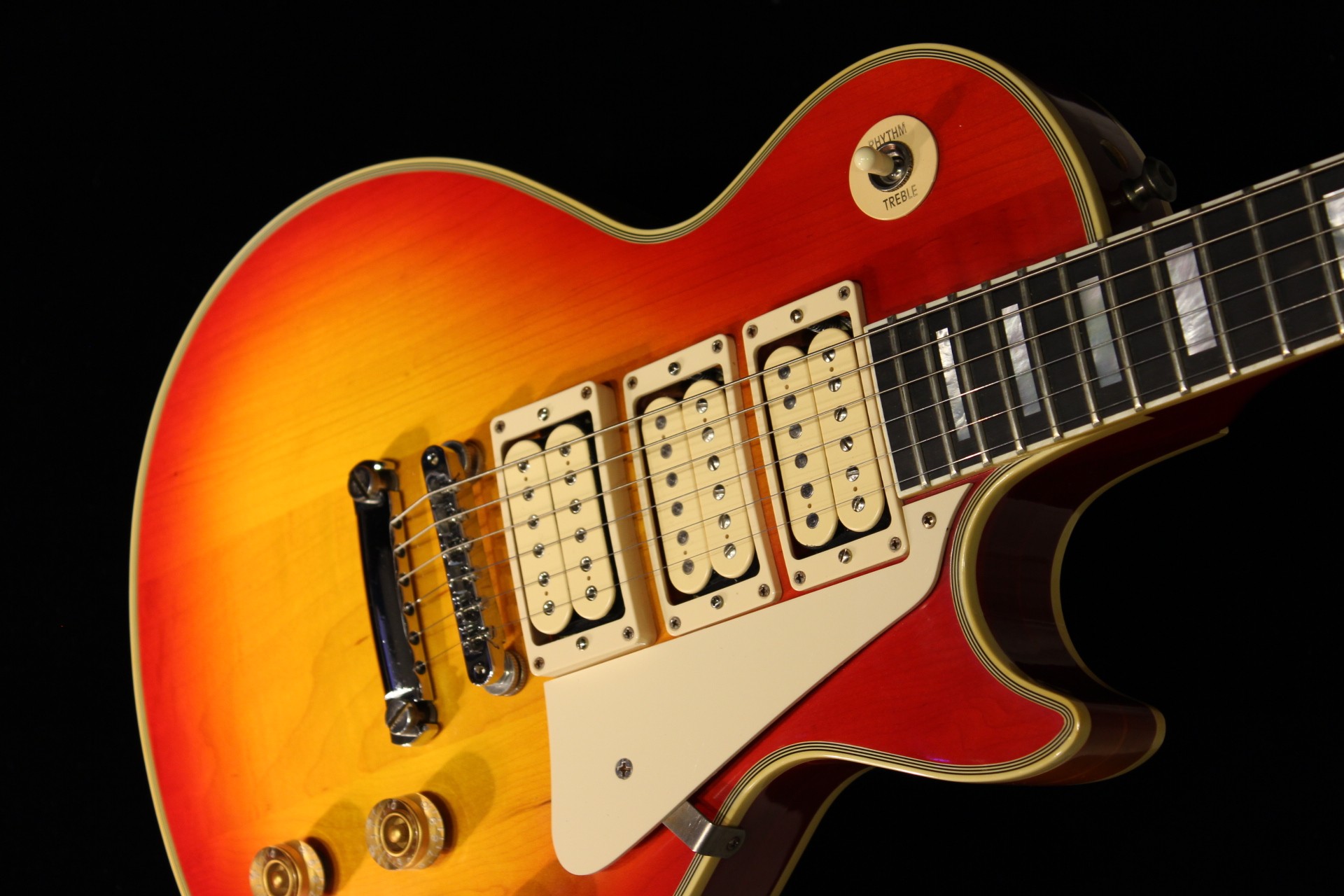 Gibson Custom Ace Frehley Budokan Les Paul Custom VOS [Used] Heritage  Cherry Sunburst (SN: AFB004) | Gino Guitars