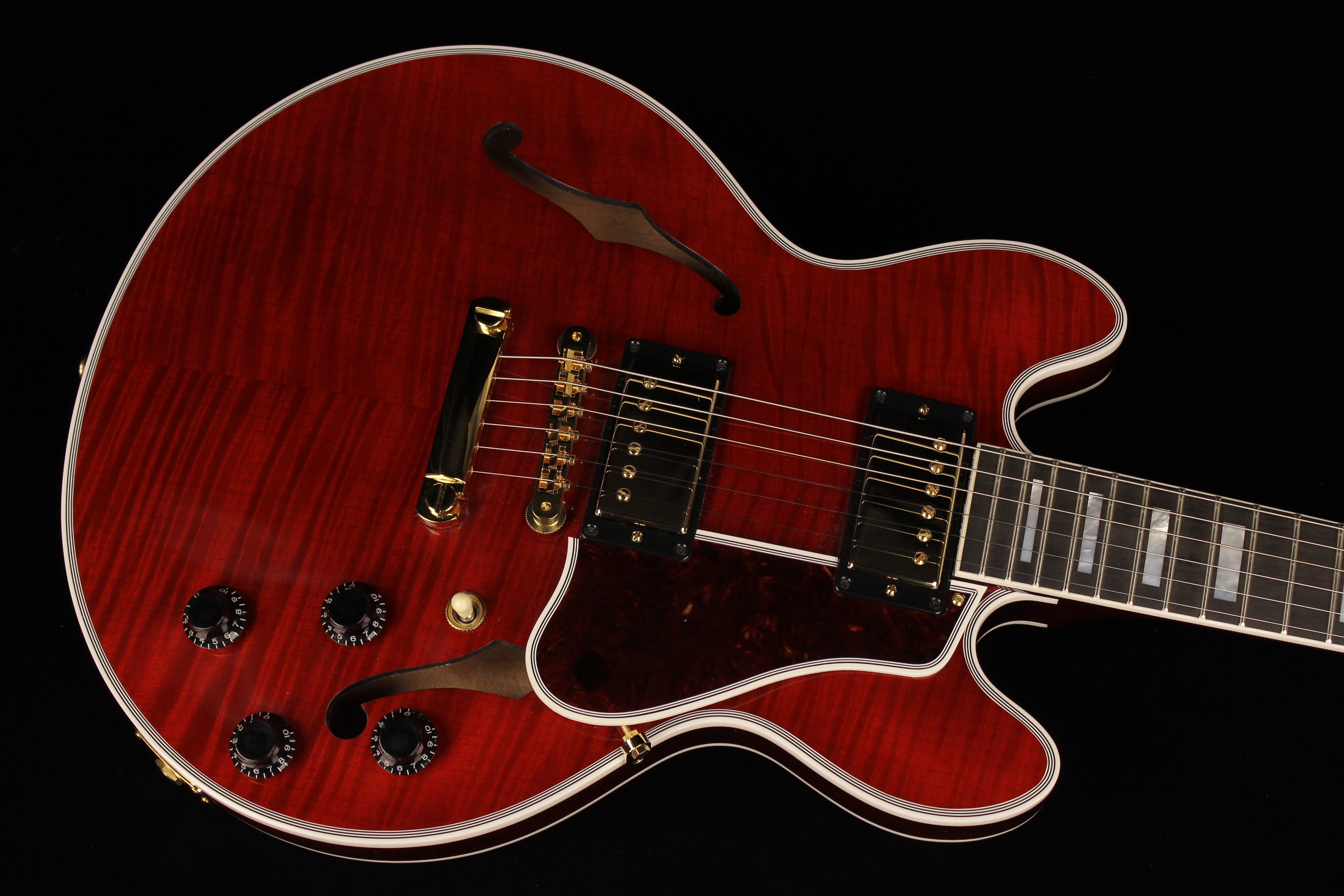 https://www.ginoguitars.com/images/products/Gibson-Custom-CS-356-Figured-0700-FC_06.jpg