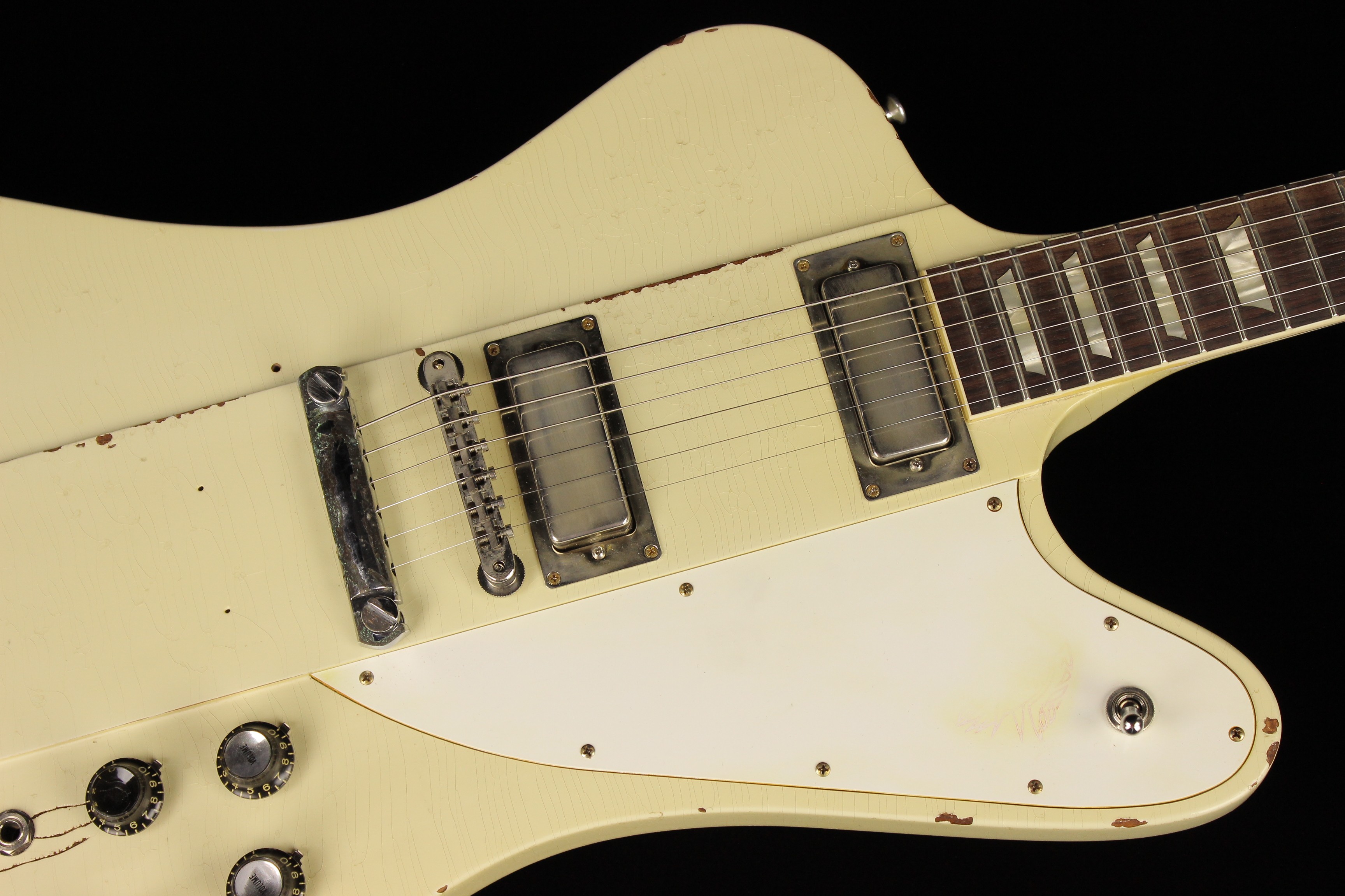 Gibson Custom Johnny Winter 1964 Firebird V Polaris White (SN: JWFB047) |  Gino Guitars