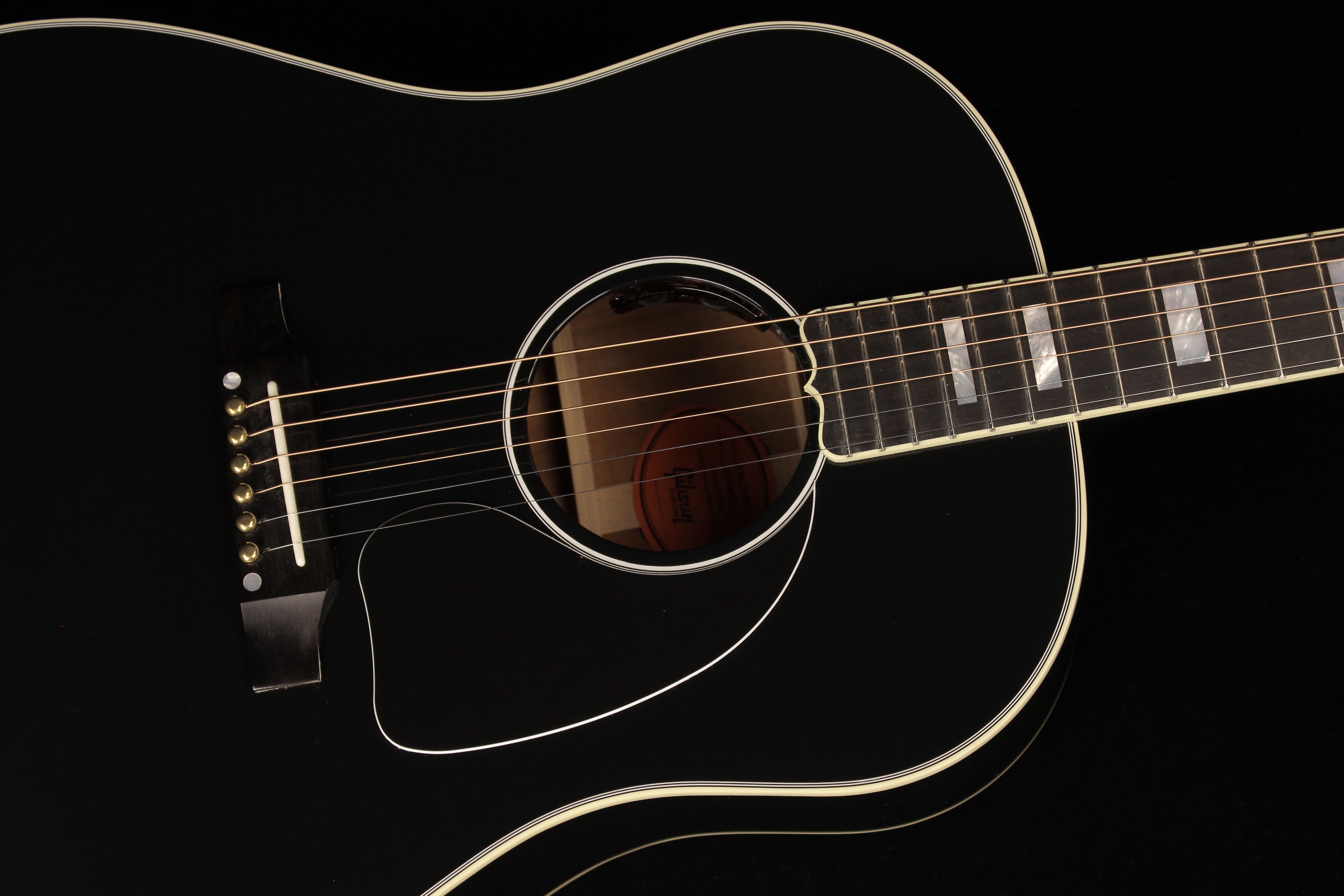 Gibson J-45 Custom Ebony (SN: 20744180) | Gino Guitars