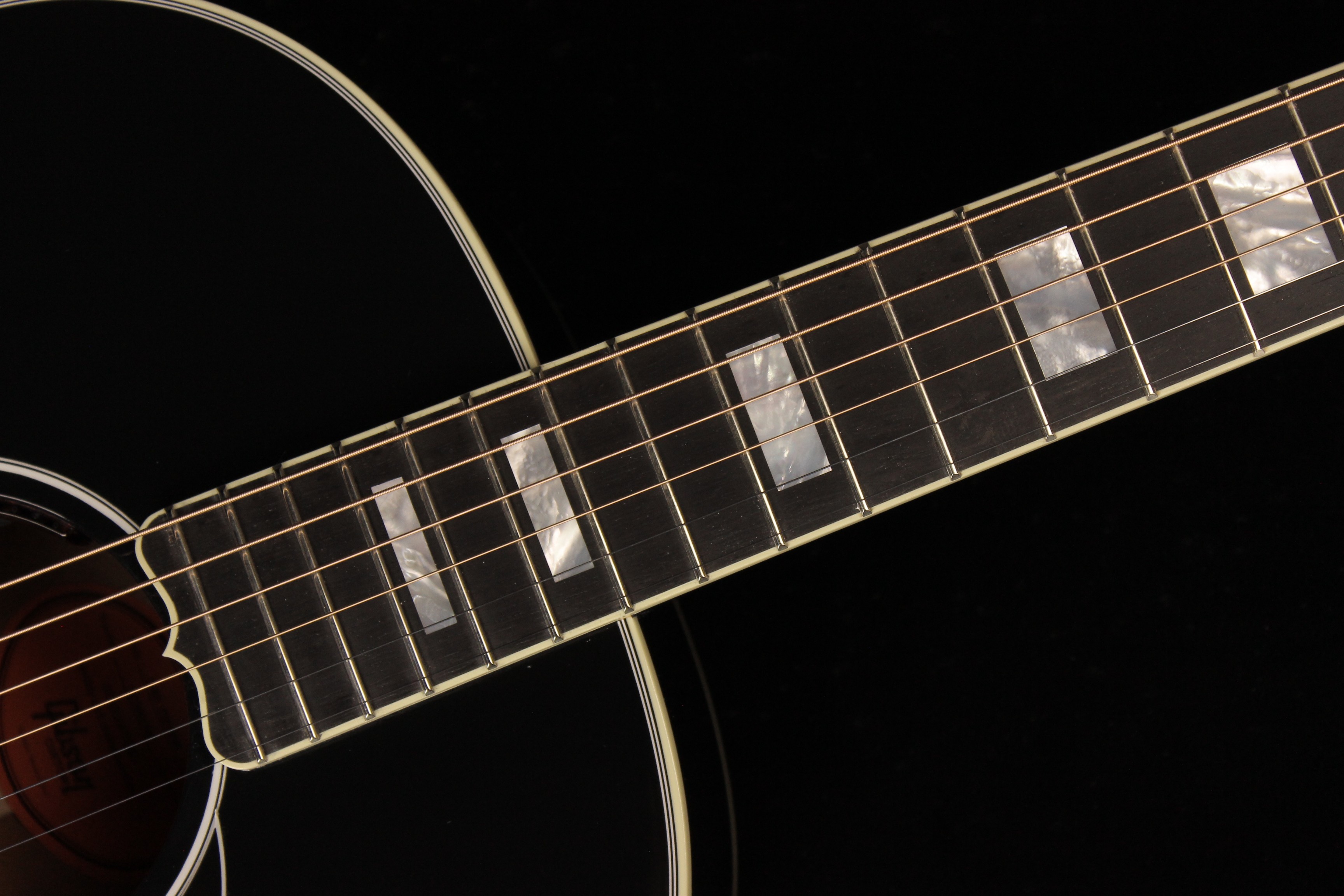 Gibson J-45 Custom Ebony (SN: 20744180) | Gino Guitars