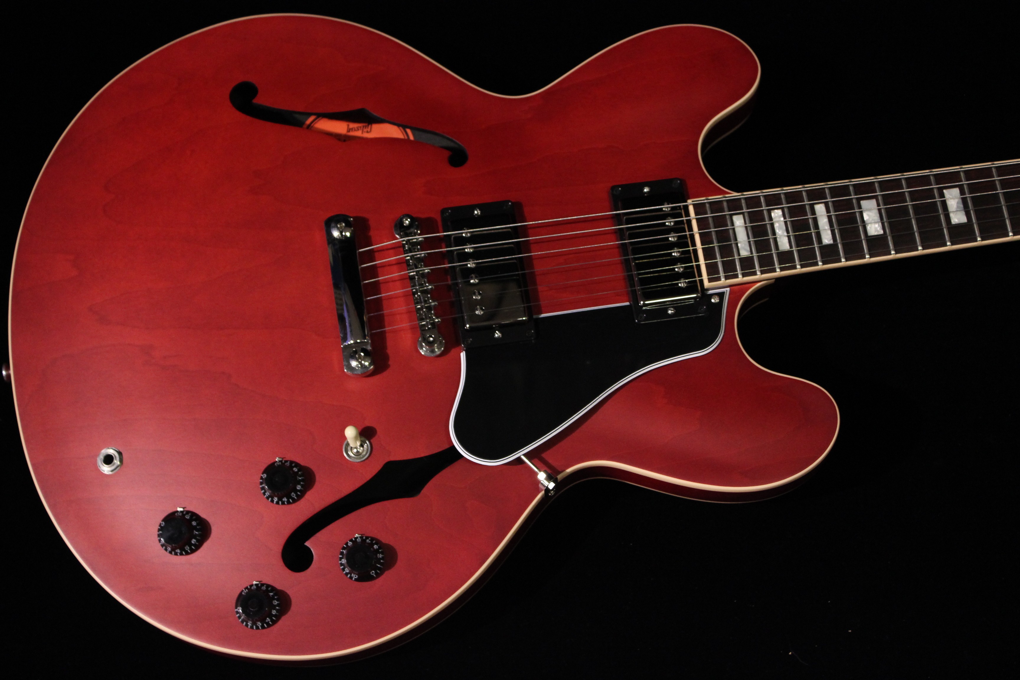 gibson worn cherry sg