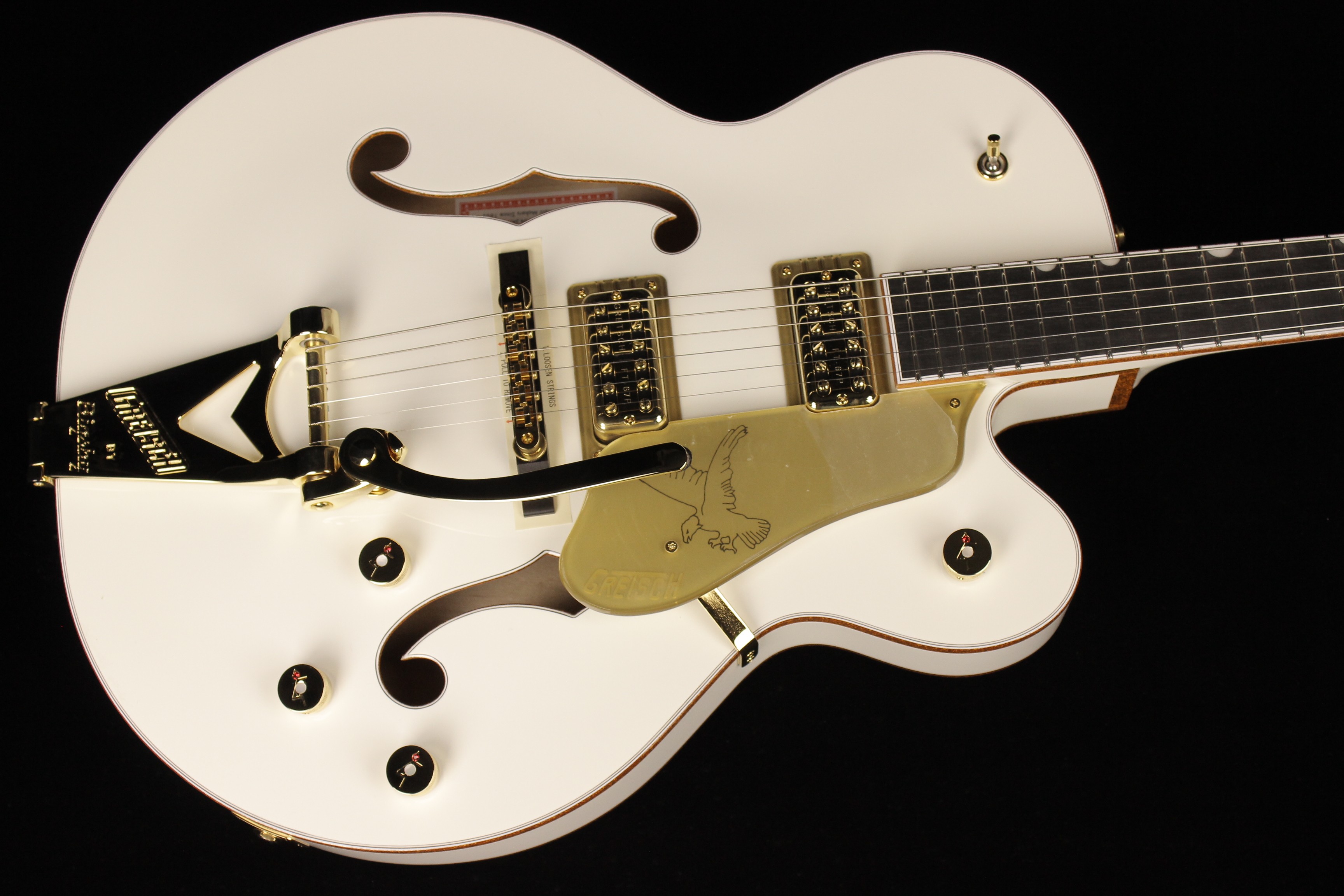 Gretsch G6136TG Player Edition Falcon White SN JT23031139