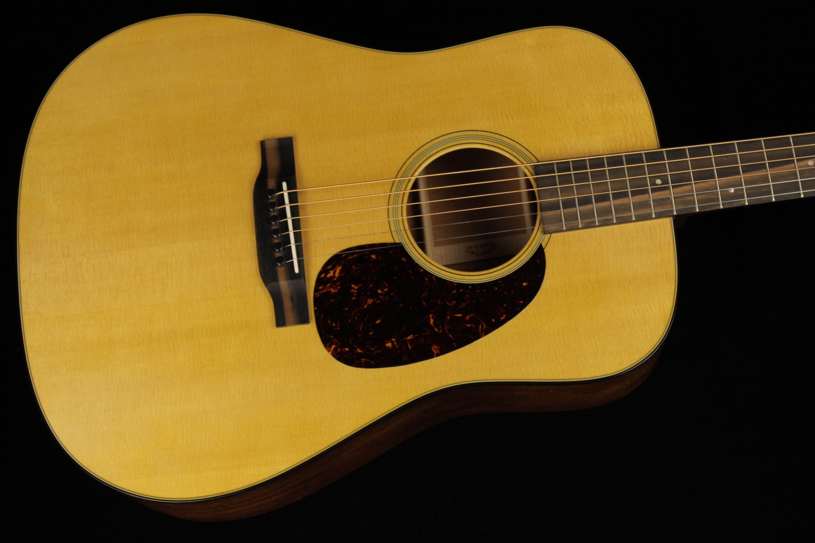 Martin D-18 Natural (SN: 2611244) | Gino Guitars