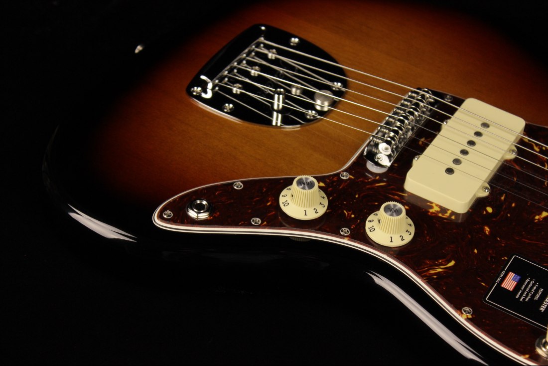 Fender American Professional II Jazzmaster 3-Color Sunburst (SN ...