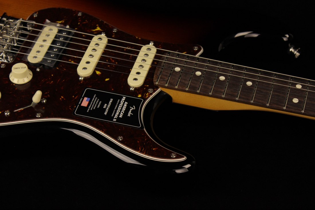 Fender American Professional II Stratocaster HSS - RW 3CS