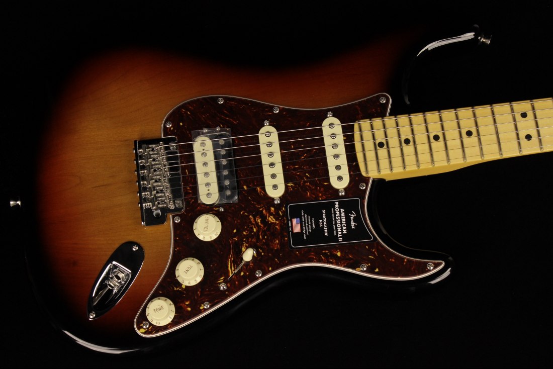 Fender American Professional II Stratocaster HSS - MN 3CS