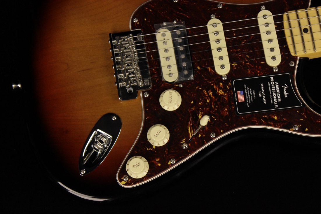 Fender American Professional II Stratocaster HSS - MN 3CS