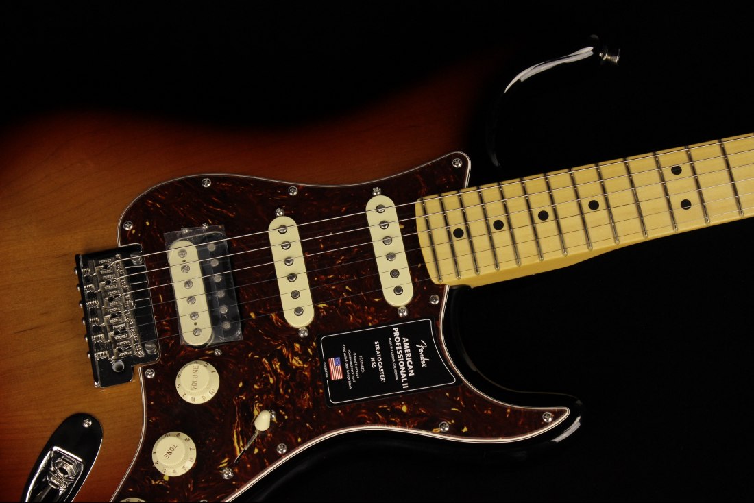 Fender American Professional II Stratocaster HSS - MN 3CS