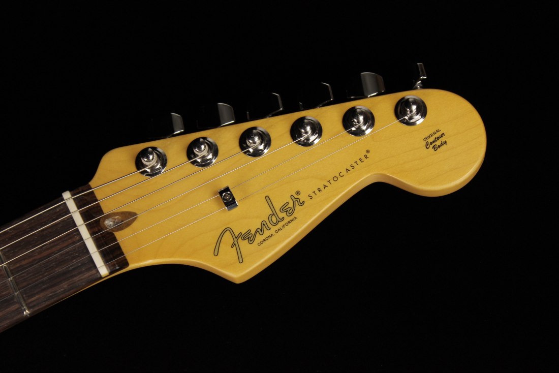 Fender American Professional II Stratocaster HSS - RW 3CS