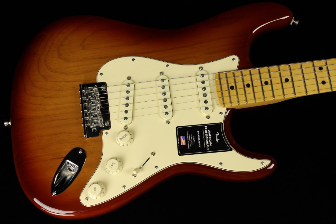 Fender American Professional II Stratocaster - MN SSB