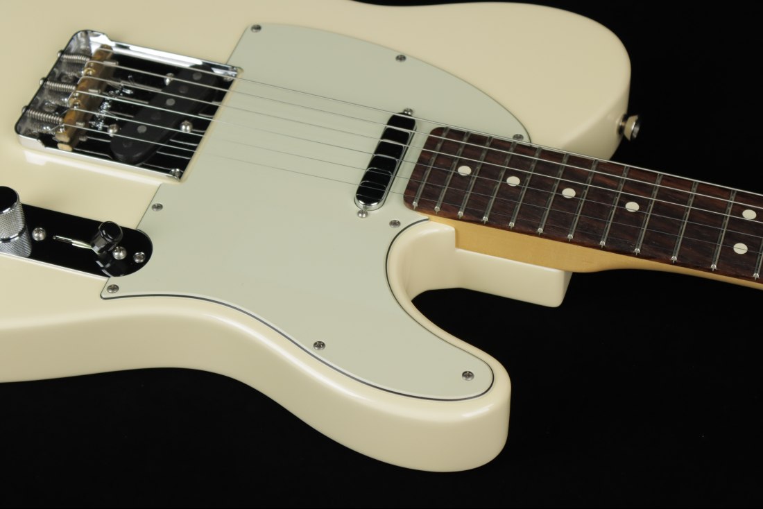 Fender American Professional Telecaster RW - OW