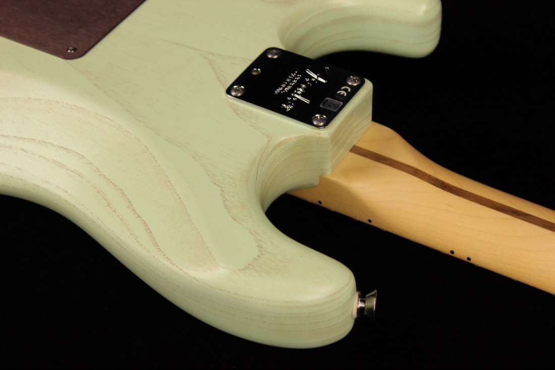 Fender American Stratocaster Rustic Ash