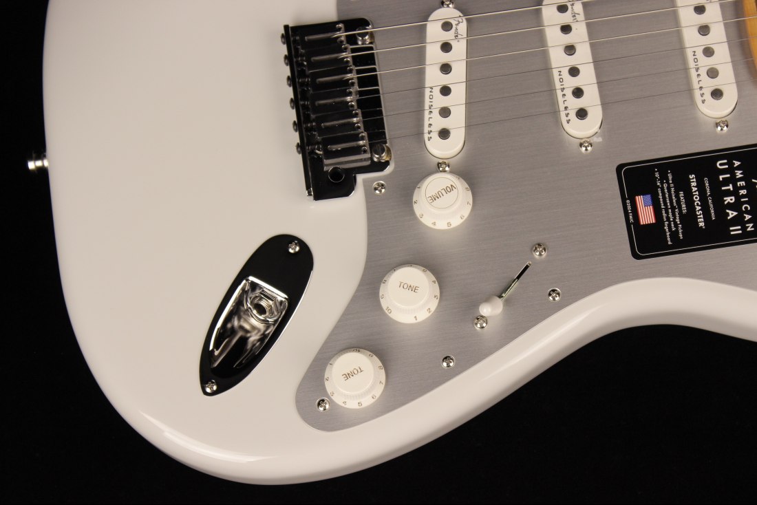 Fender American Ultra II Stratocaster - MN AVL