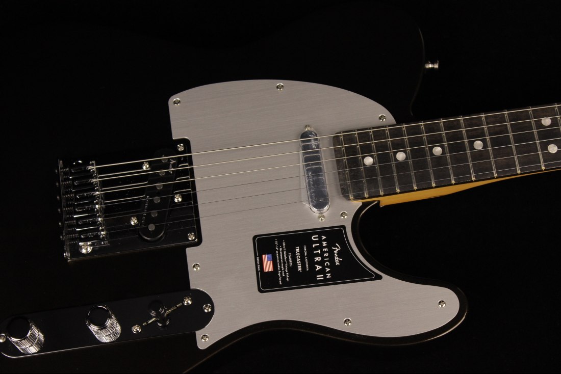 Fender American Ultra II Telecaster - EB TXT