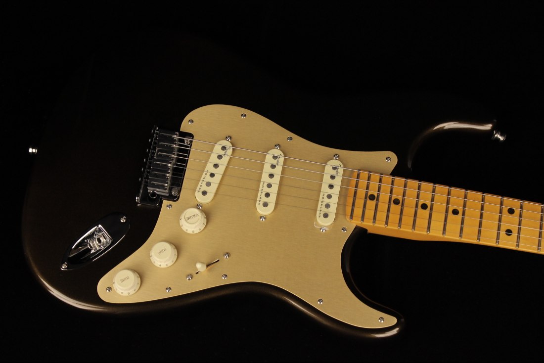 Fender American Ultra Stratocaster - MN TXT