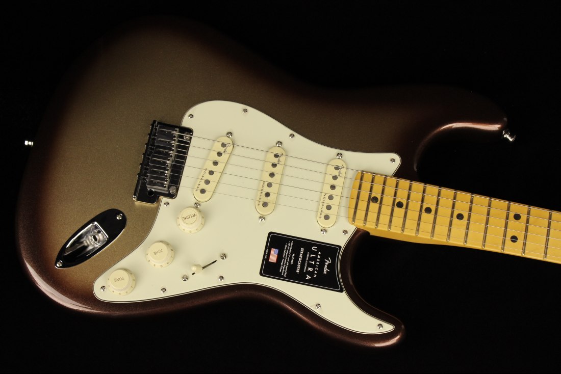 Fender American Ultra Stratocaster - MN MBS