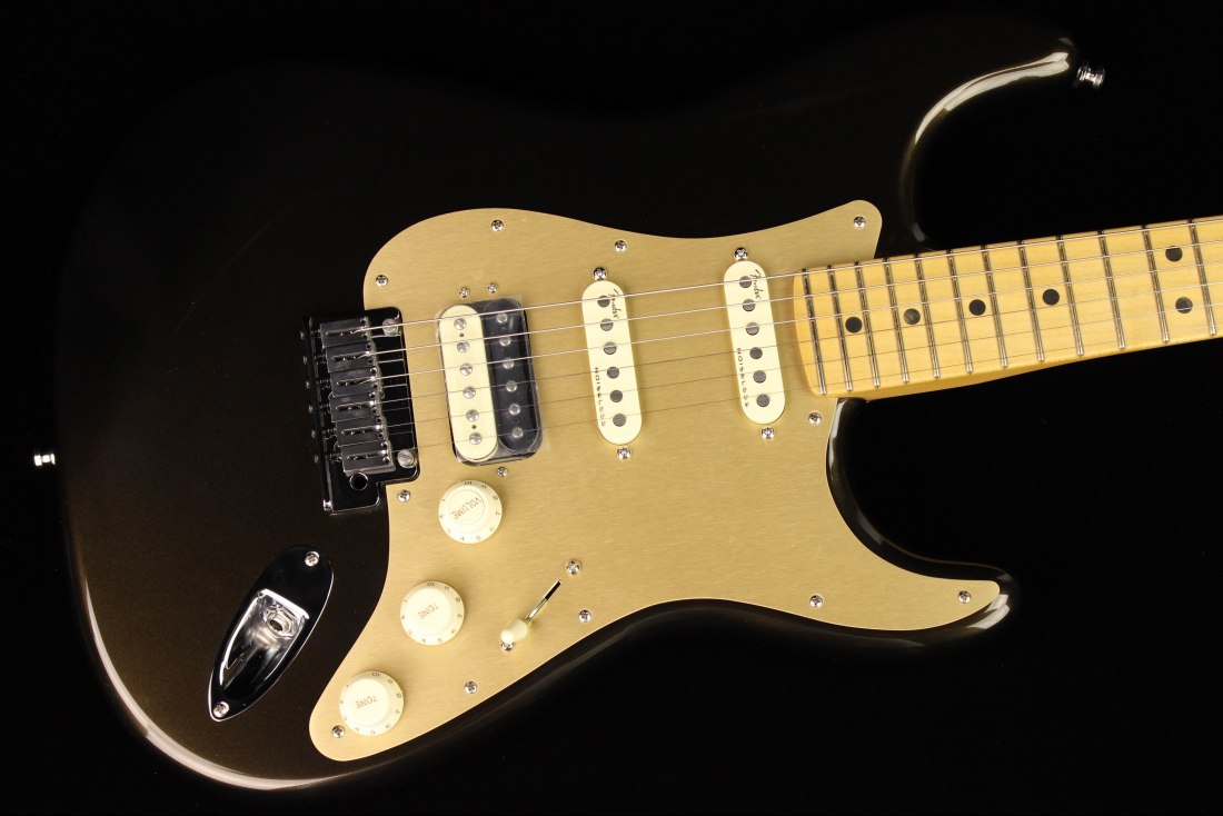 Fender American Ultra Stratocaster HSS - MN TXT