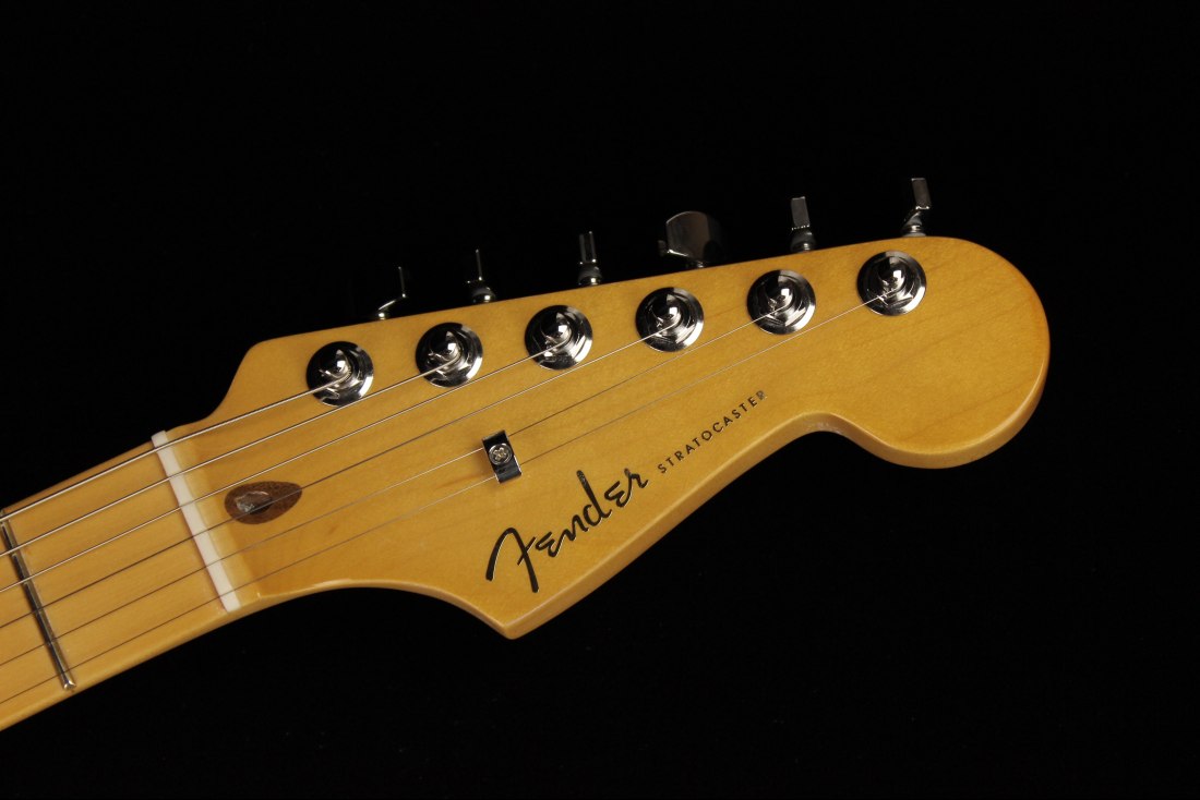 Fender American Ultra Stratocaster HSS - MN TXT