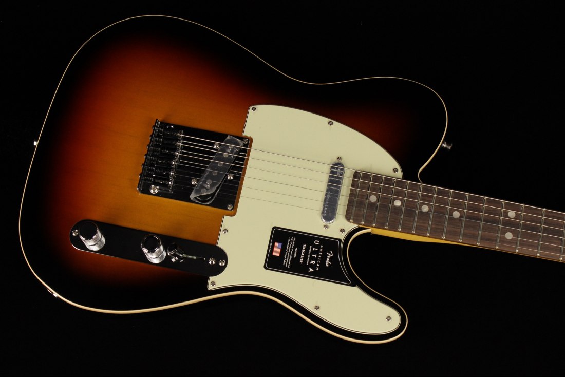 Fender American Ultra Telecaster - RW ULB