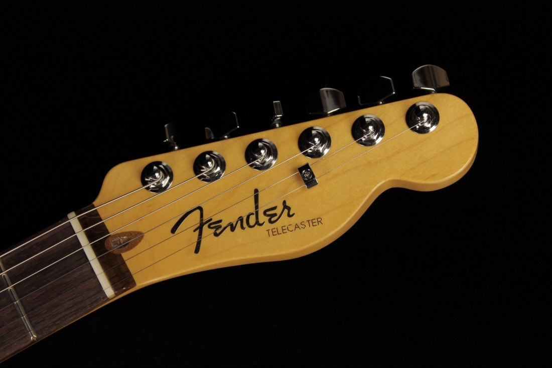 Fender American Ultra Telecaster - RW ULB