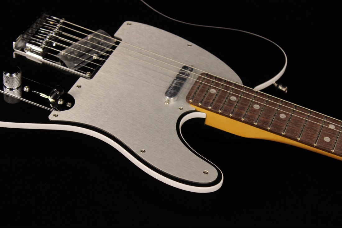 Fender American Ultra Telecaster - RW TXT