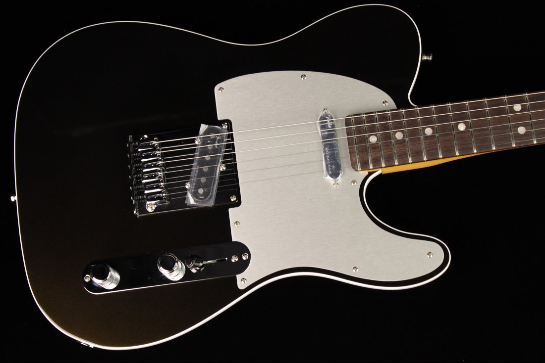 Fender American Ultra Telecaster - RW TXT