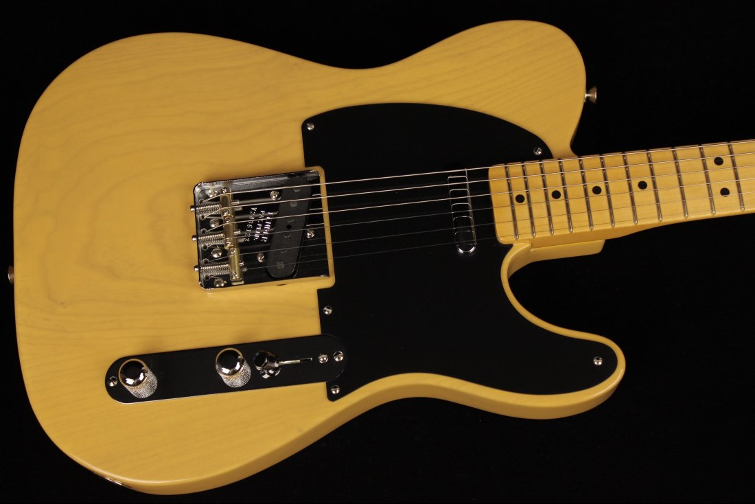 Fender American Vintage II 1951 Telecaster