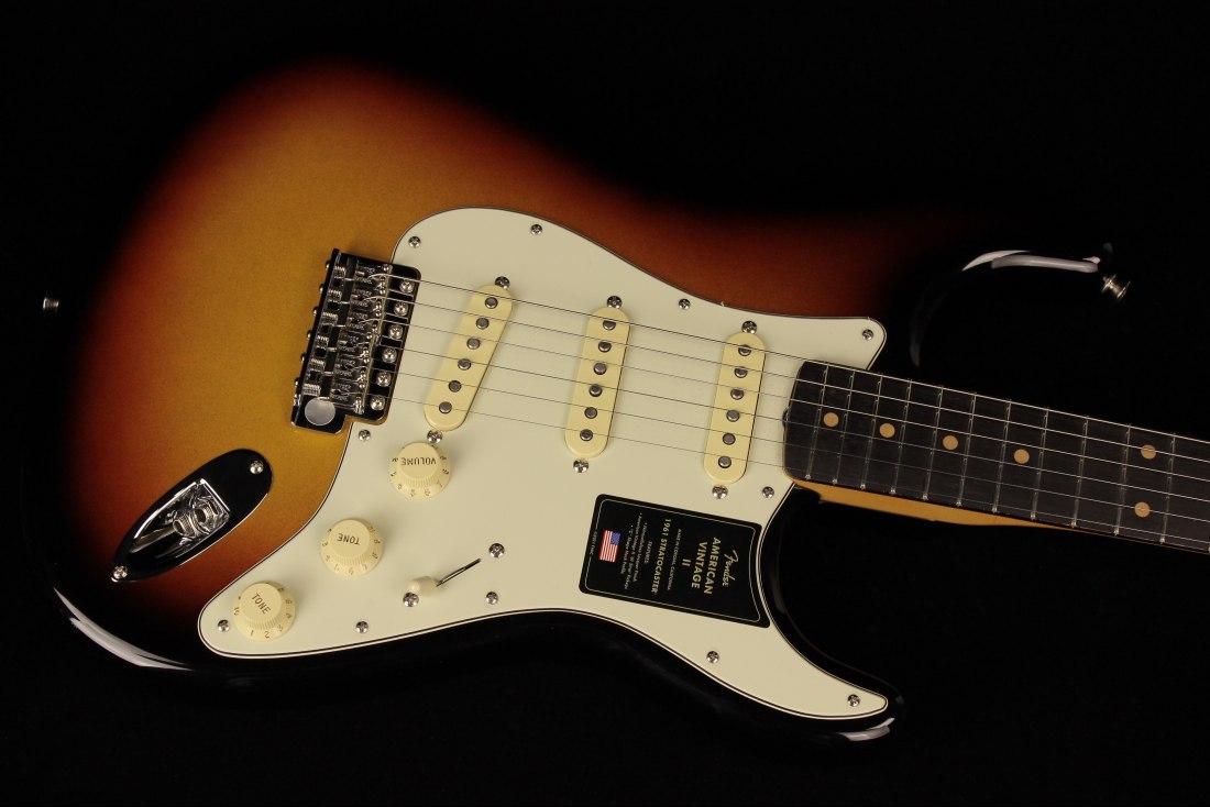 Fender American Vintage II 1961 Stratocaster - 3CS