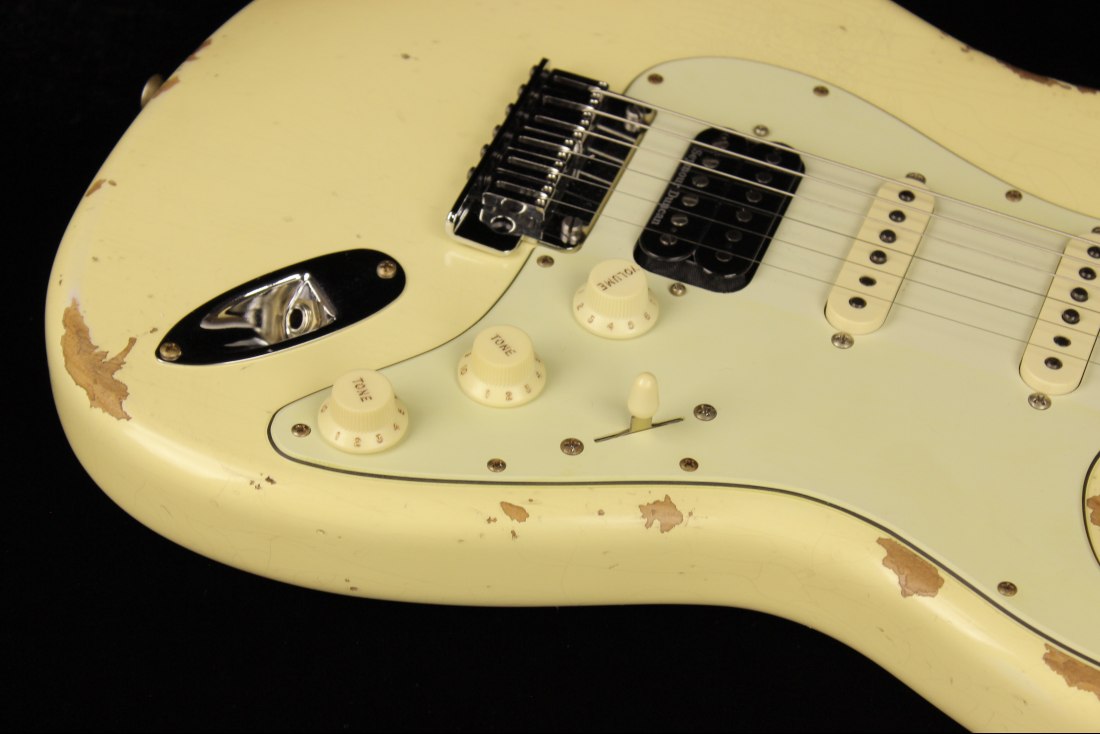 Fender Custom 1960 Stratocaster HSS Heavy Relic - AVWT