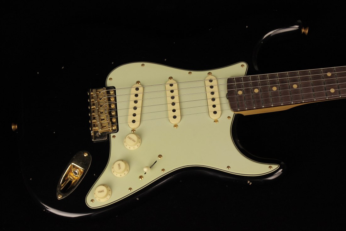 Fender Custom 1960 Stratocaster Relic - BK