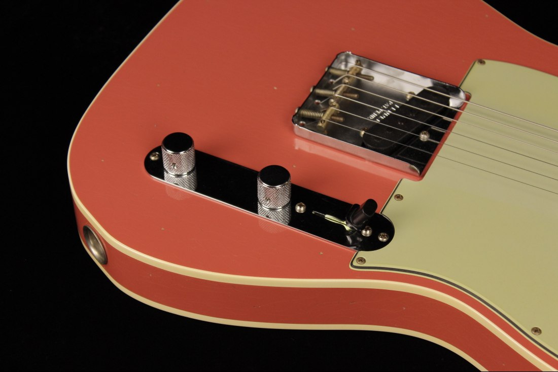 Fender Custom 1962 Telecaster Custom Journeyman Relic - FAFR