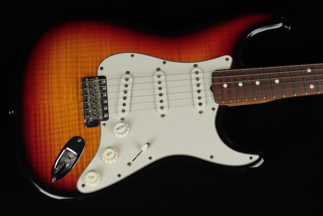 Fender Custom 60's Stratocaster Flame Top - 3CS