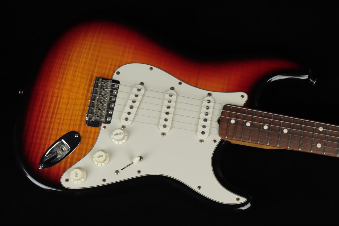 Fender Custom 60's Stratocaster Flame Top - 3CS