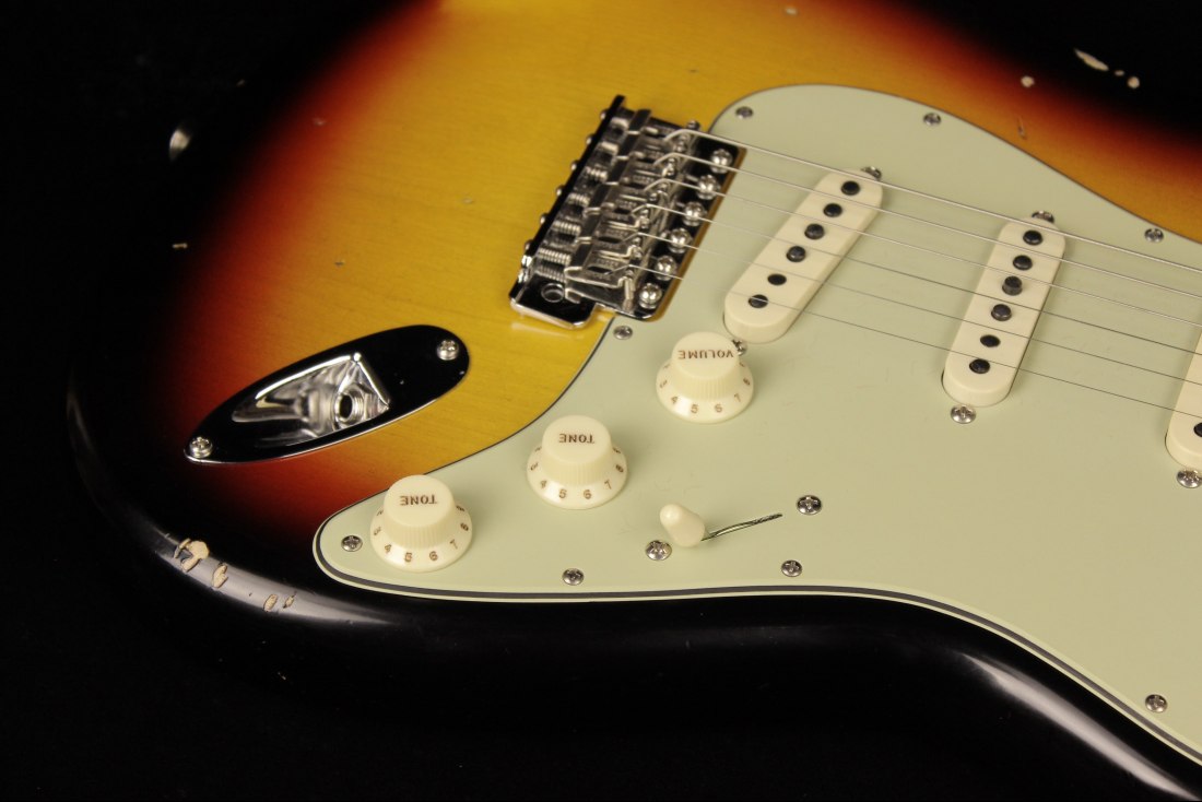 Fender Custom Late 1962 Stratocaster Relic - 3CS