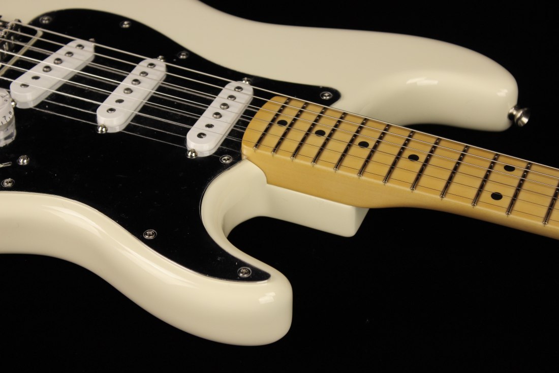 Fender Nile Rodgers Hitmaker Stratocaster