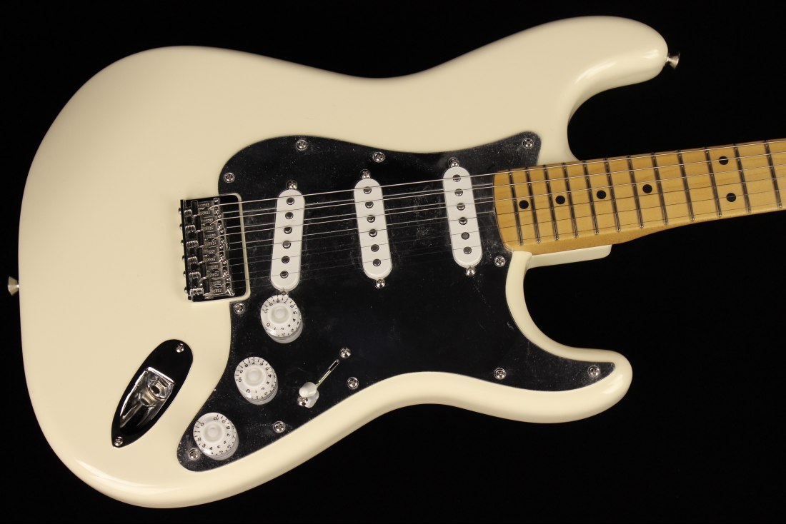 Fender Nile Rodgers Hitmaker Stratocaster