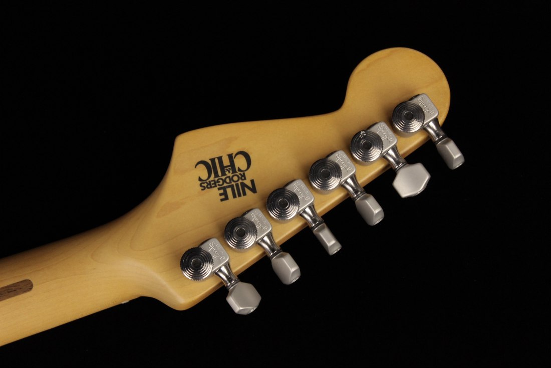 Fender Nile Rodgers Hitmaker Stratocaster