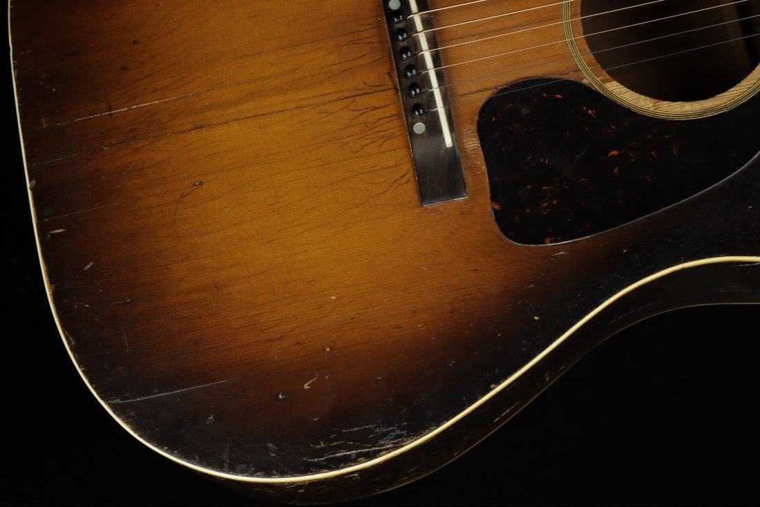 Gibson 1945 J-45 Banner