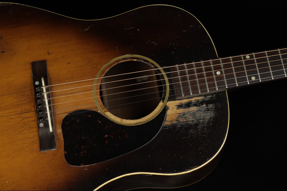 Gibson 1945 J-45 Banner