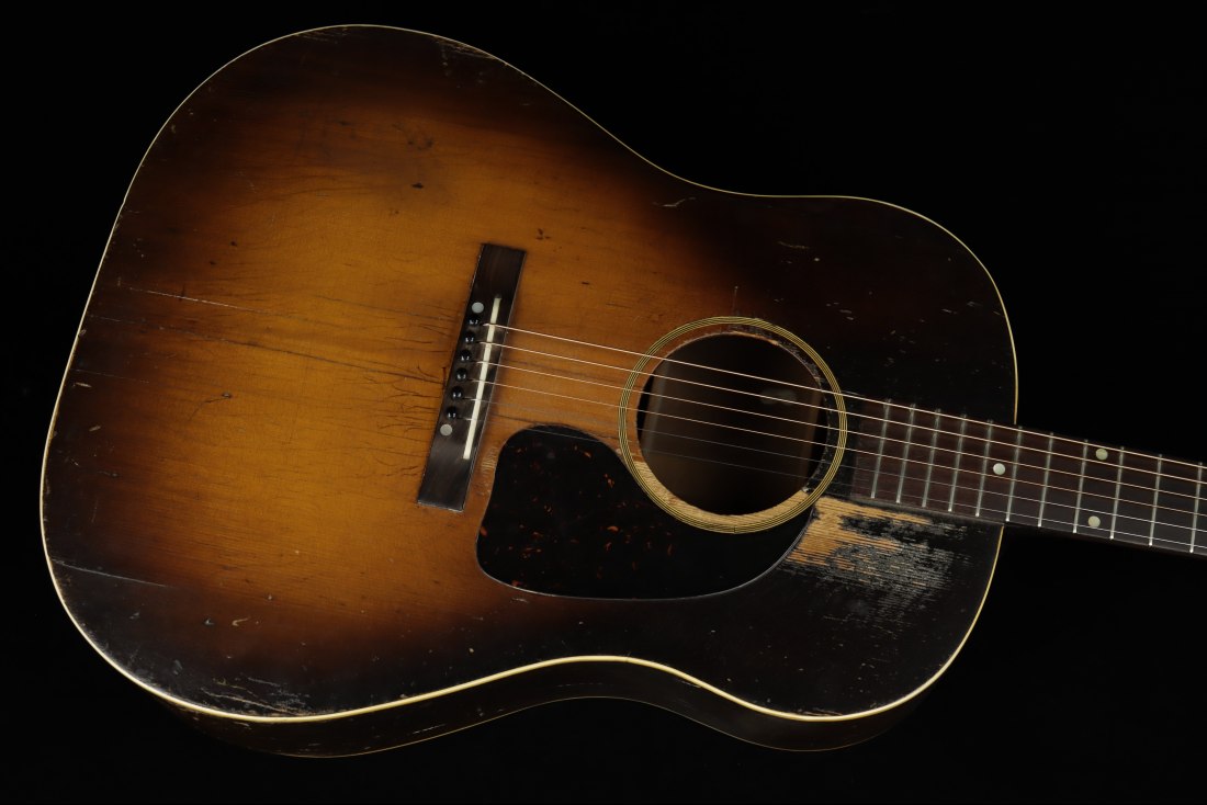 Gibson 1945 J-45 Banner