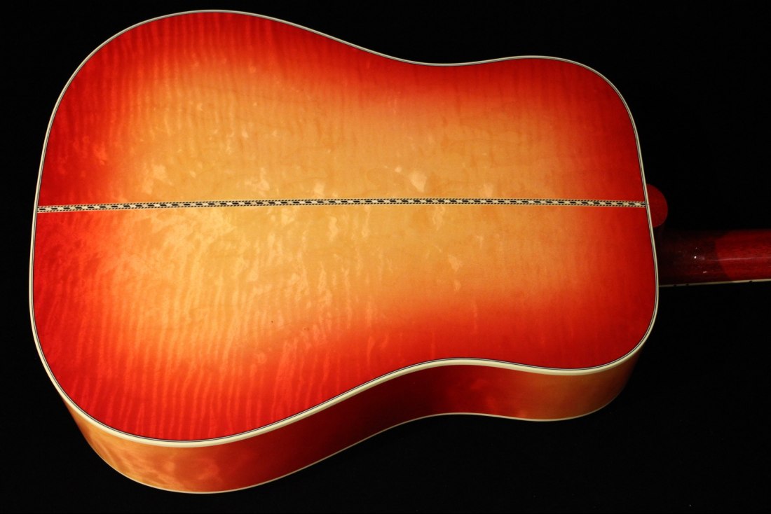 Gibson Hummingbird Quilt